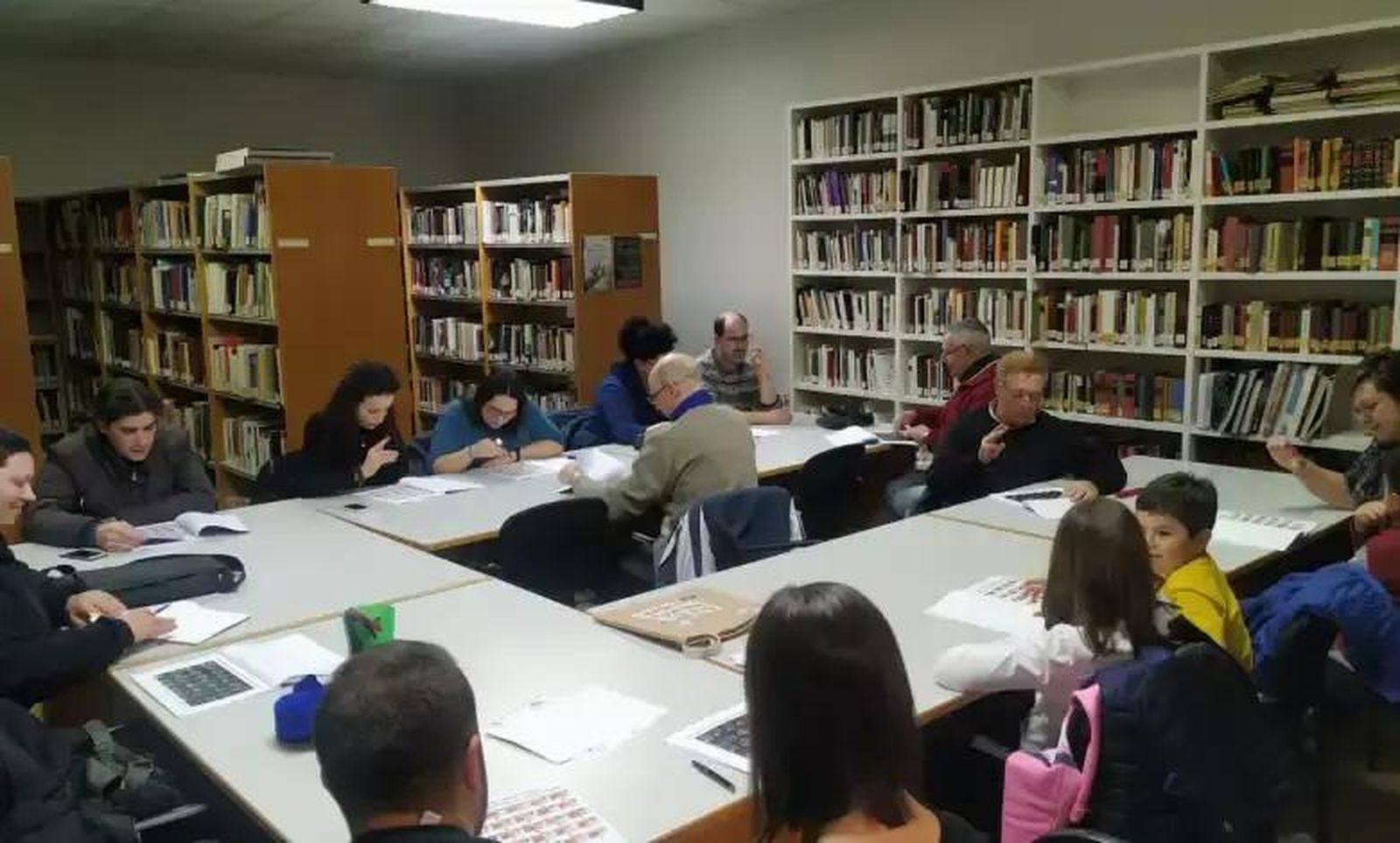 Santibáñez de Vidriales abre un curso gratuito de lengua de signos