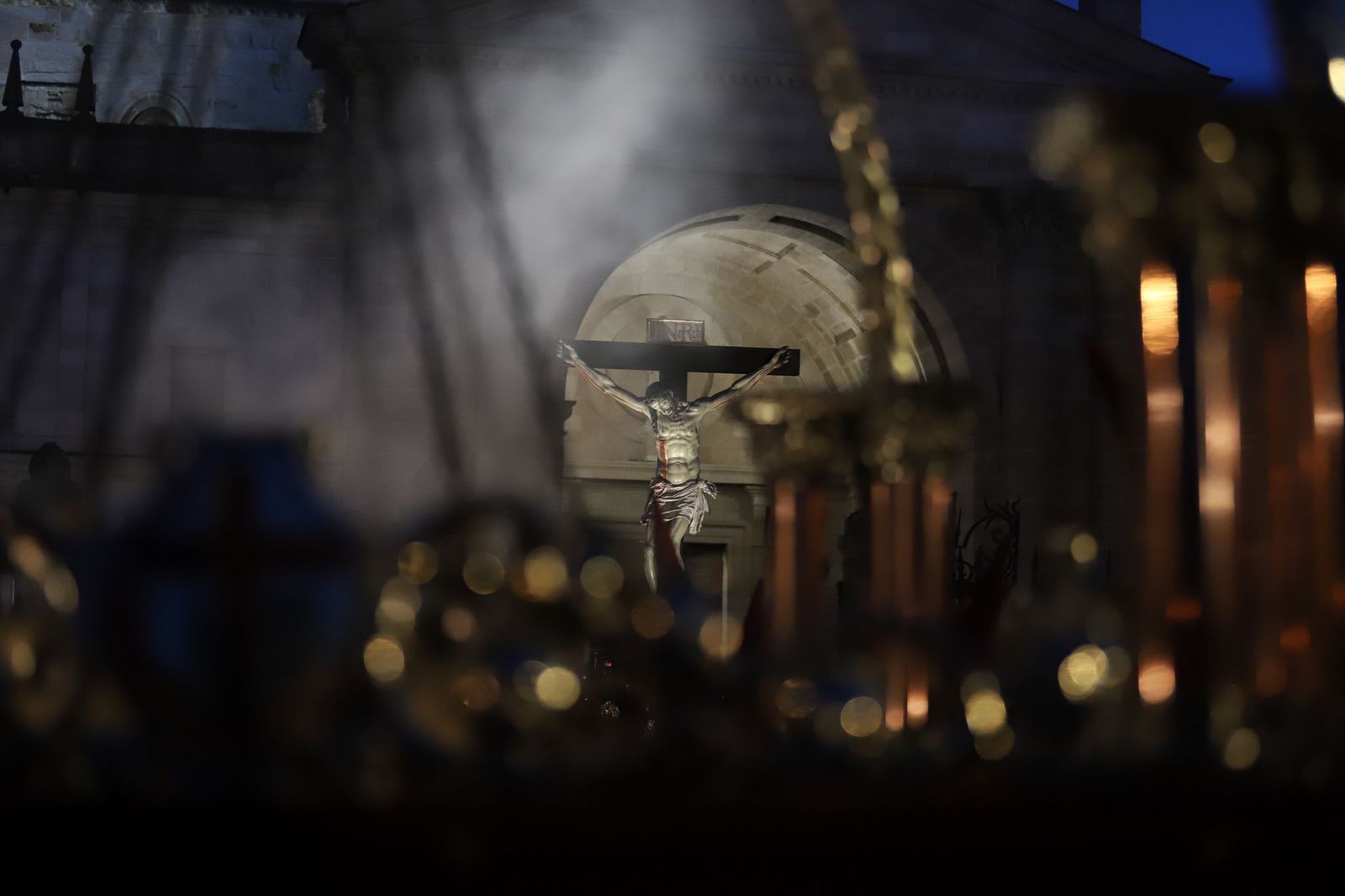 procesion-de-la-cofradia-del-silencio-foto-maria-lorenzo-13