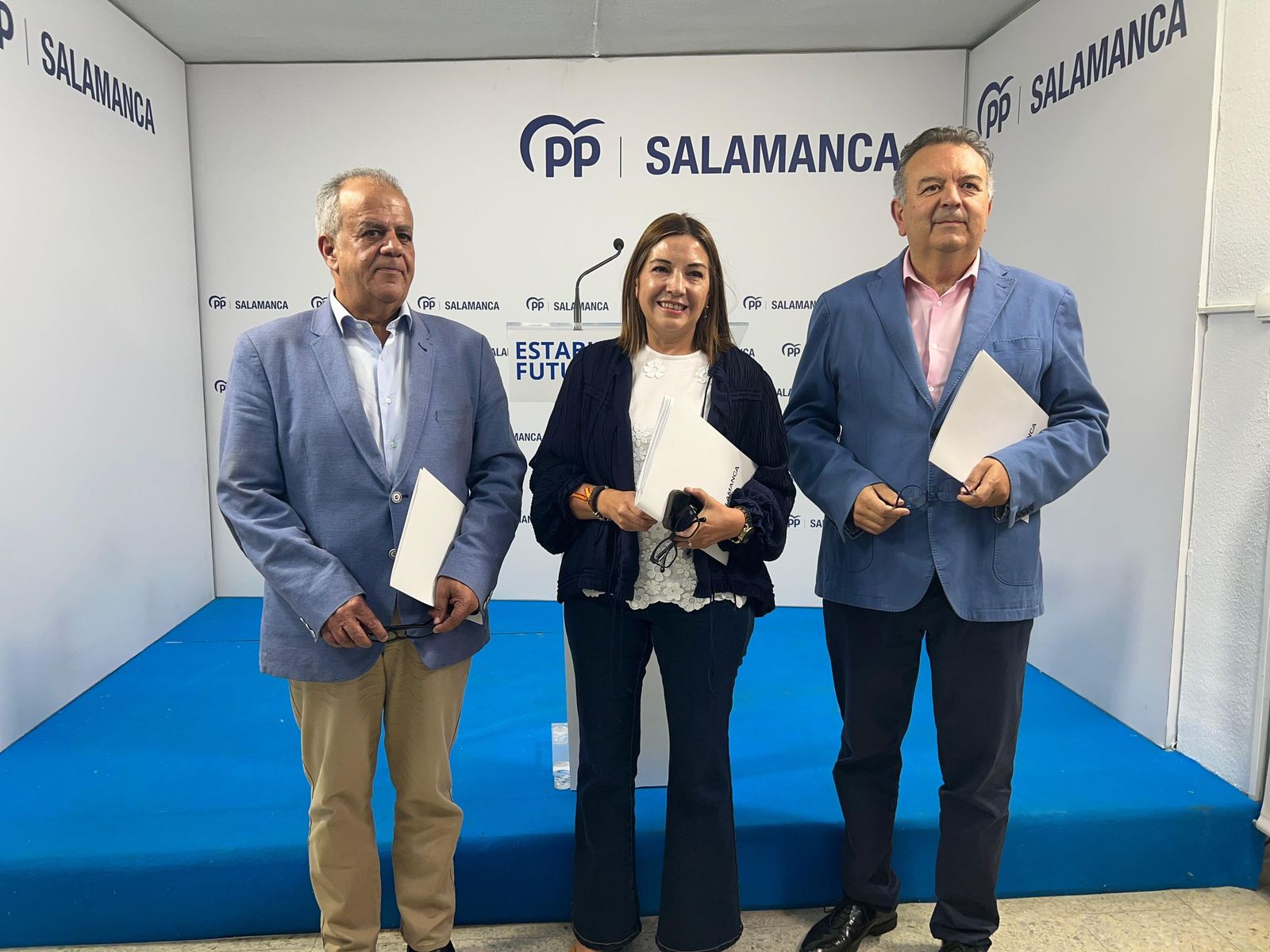 Los procuradores del Partido Popular por la provincia de Salamanca ofrecen una rueda de prensa en la que valorarán los Presupuestos Generales de la Comunidad