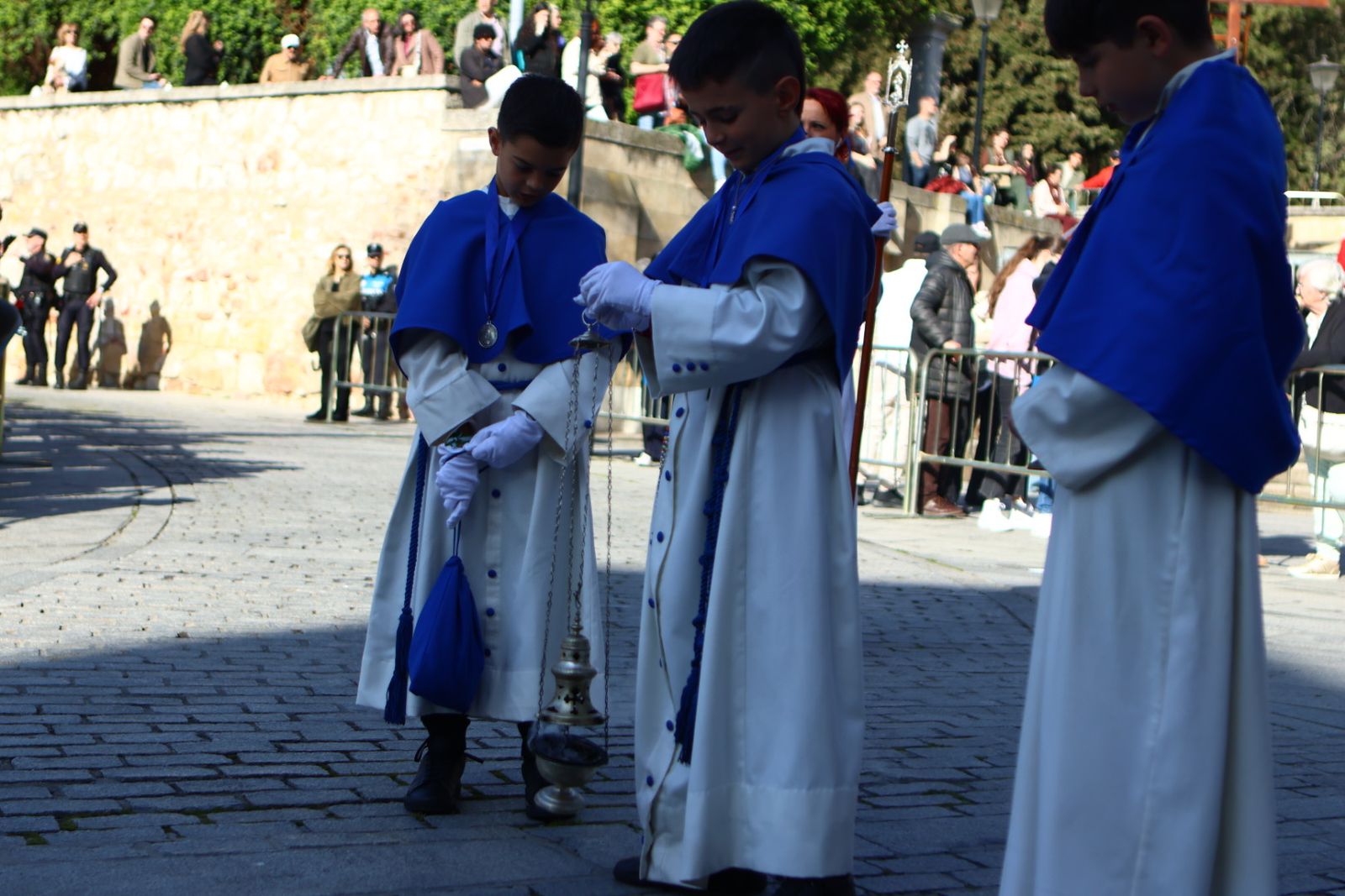 Procesión del encuentro de Nuestra Señora de la Alegría y Jesús Resucitado en el Domingo de Resurrección en Salamanca