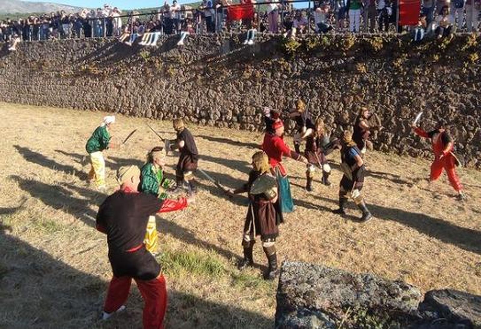 Representación de la reconquista con los hombres de musgo en Béjar. Foto Ayto. Béjar Representación de la reconquista con los hombres de musgo en Béjar. Foto Ayto. Béjar