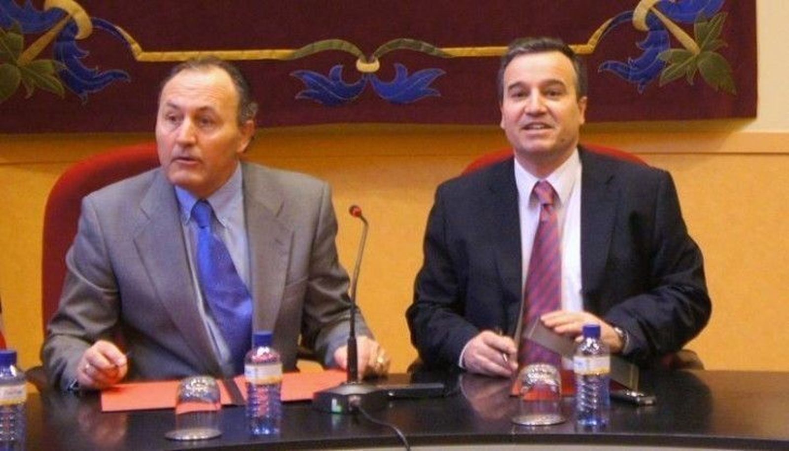 El Archivo Histórico custodiará el legado depositado por el conde de Francos