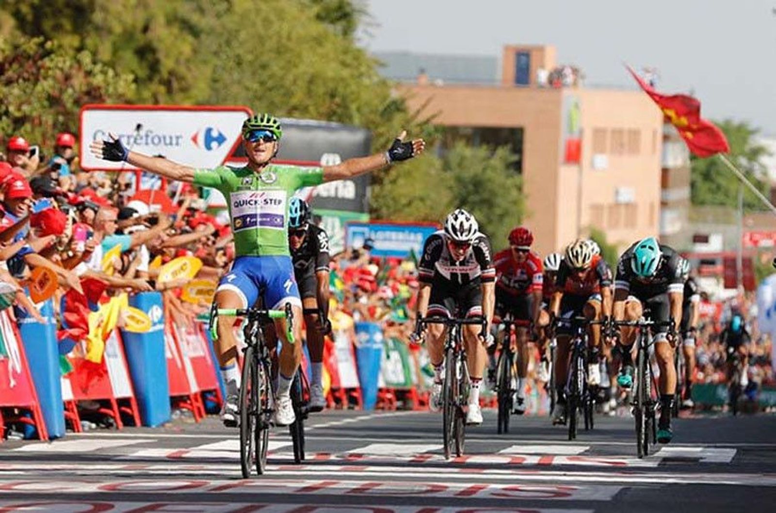 Trentin tercera victoria vuelta