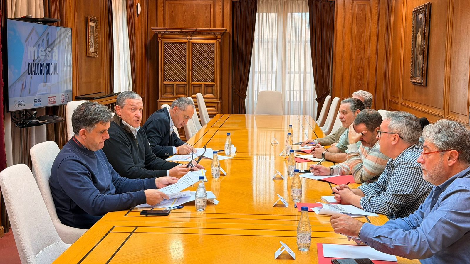 Mesa Diálogo Social en la Diputación