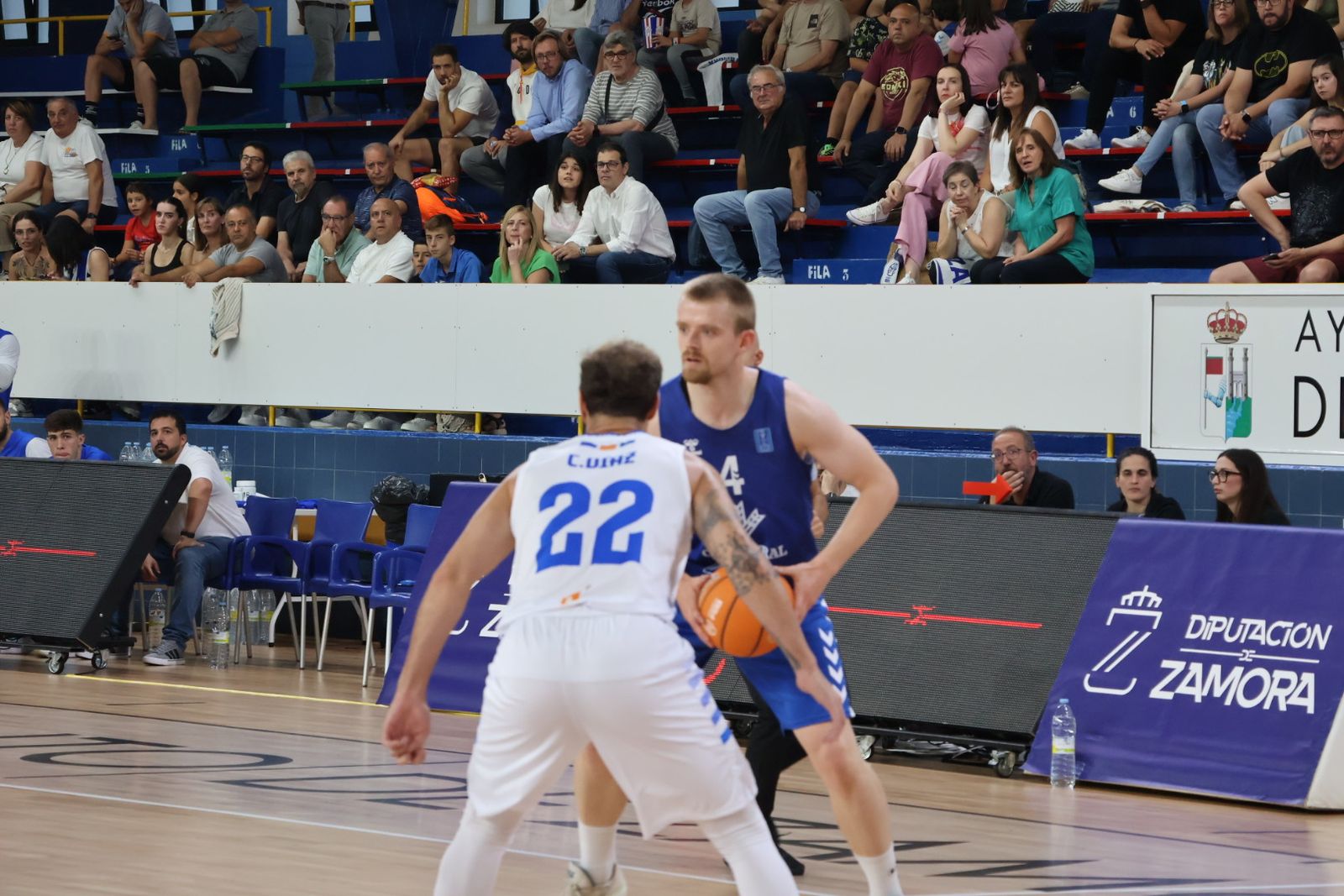 Todas las imágenes del CB Zamora- Melilla Baloncesto en el 46 Trofeo Diputación