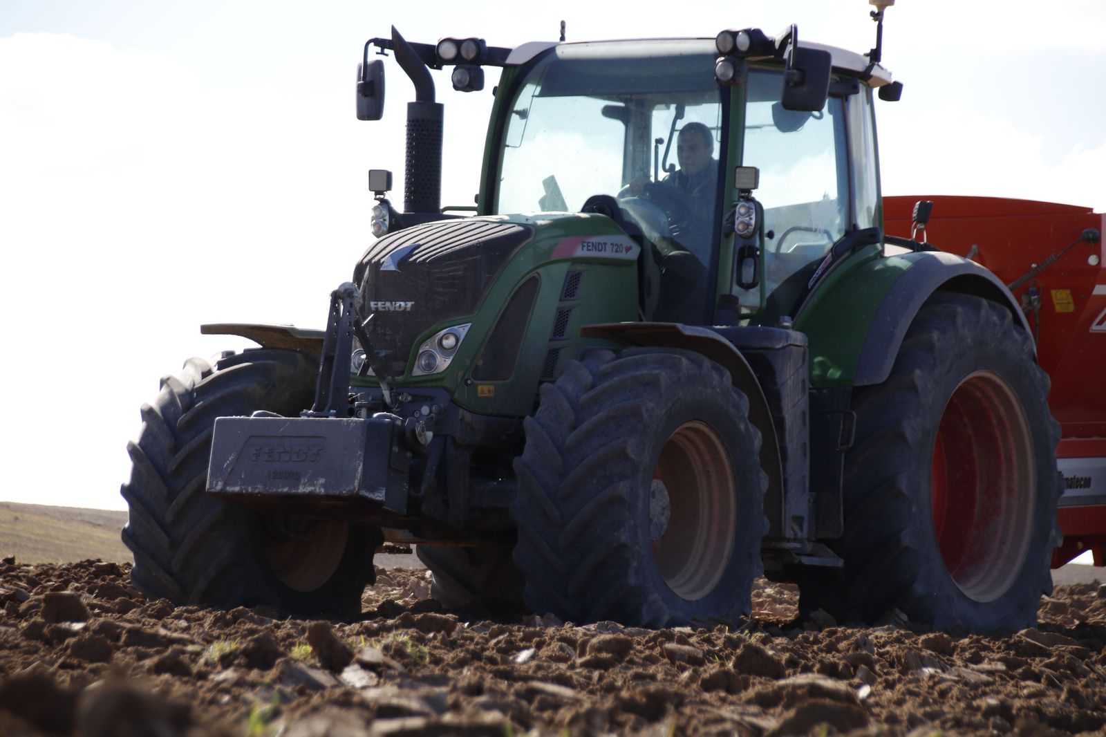 Joven agricultor en Villaflores (Salamanca)