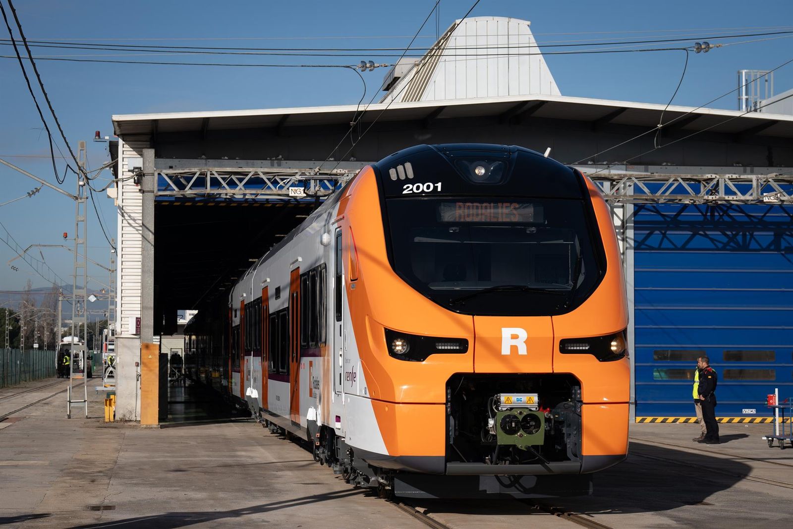 Archivo - Un tren de Rodalies - David Zorrakino - Europa Press - Archivo