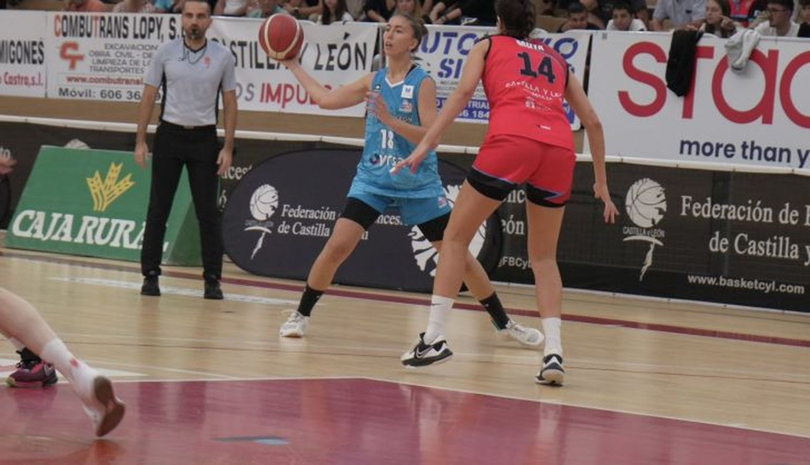 Paula Oliva, ante Bembibre | FOTO CB AVENIDA