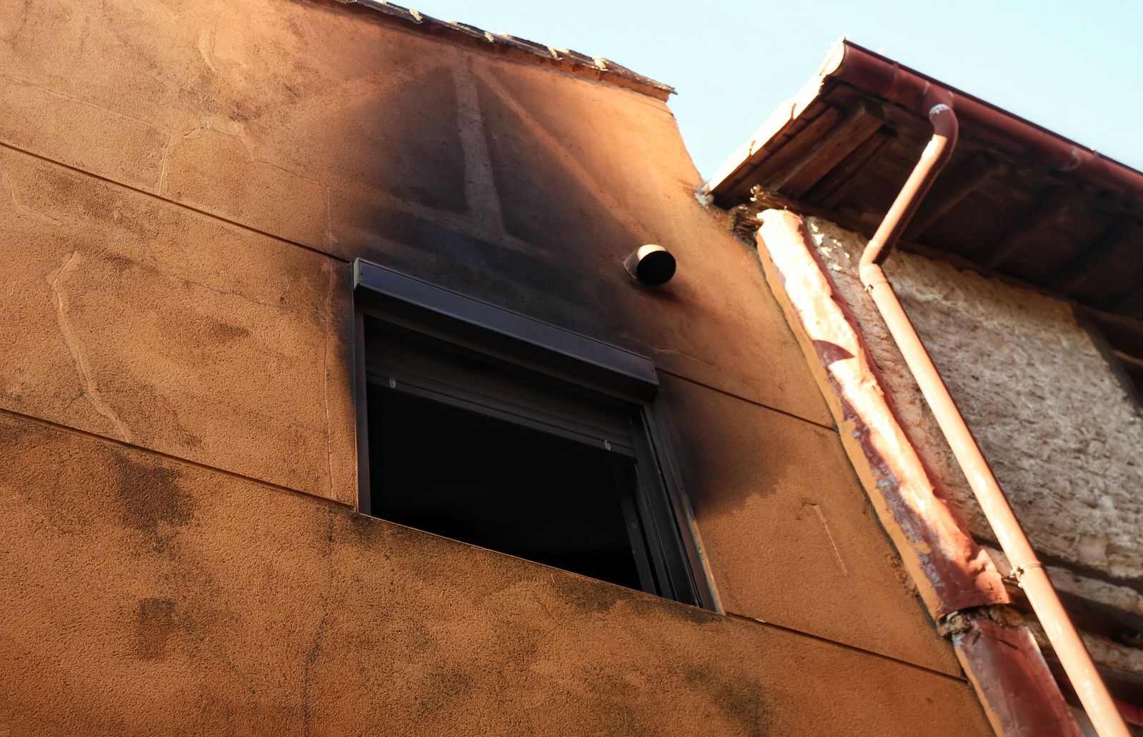 Vivienda incendiada de Miranda del Castañar - Vicente (ICAL)