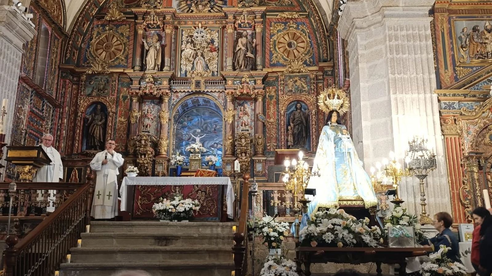 Sanabria rinde honores a su patrona la Virgen de los Remedios