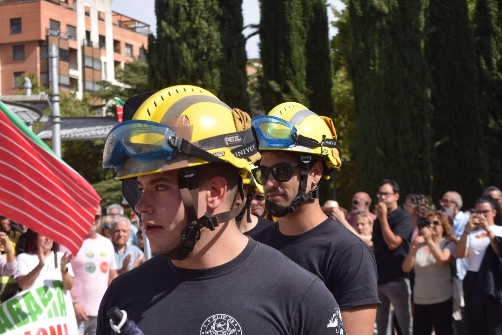 Concentración para reclamar "respeto y justicia" para Zamora tras los incendios