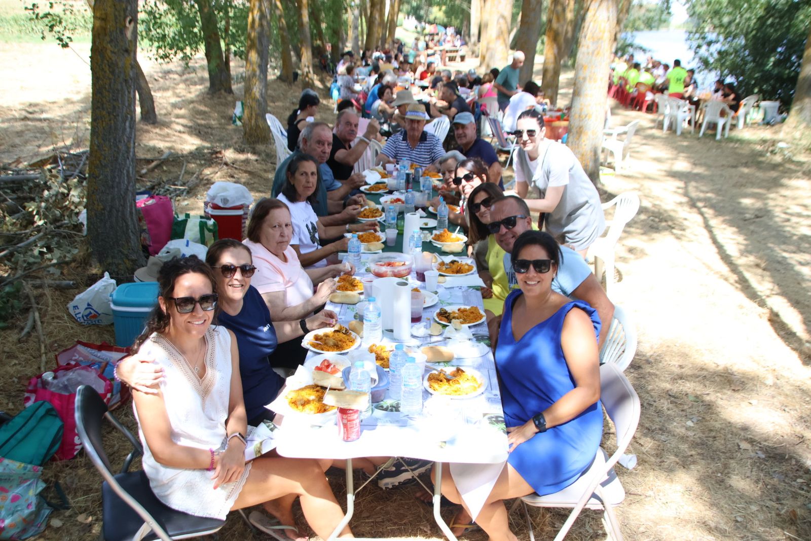 Villagonzalo paella en el Verdinal