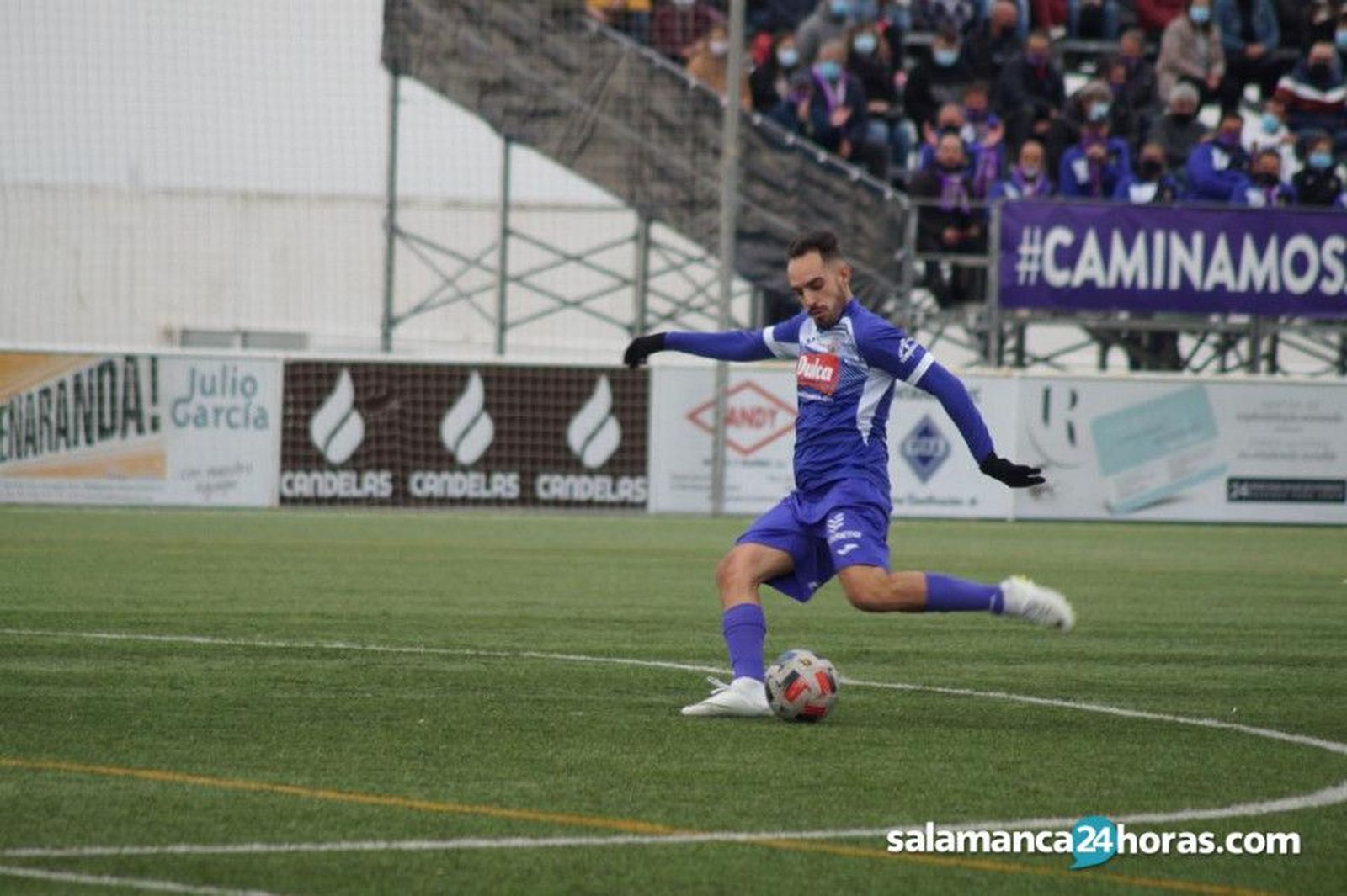 Lolo, en un partido con el Peñaranda / FOTO: SALAMANCA24HORAS.COM
