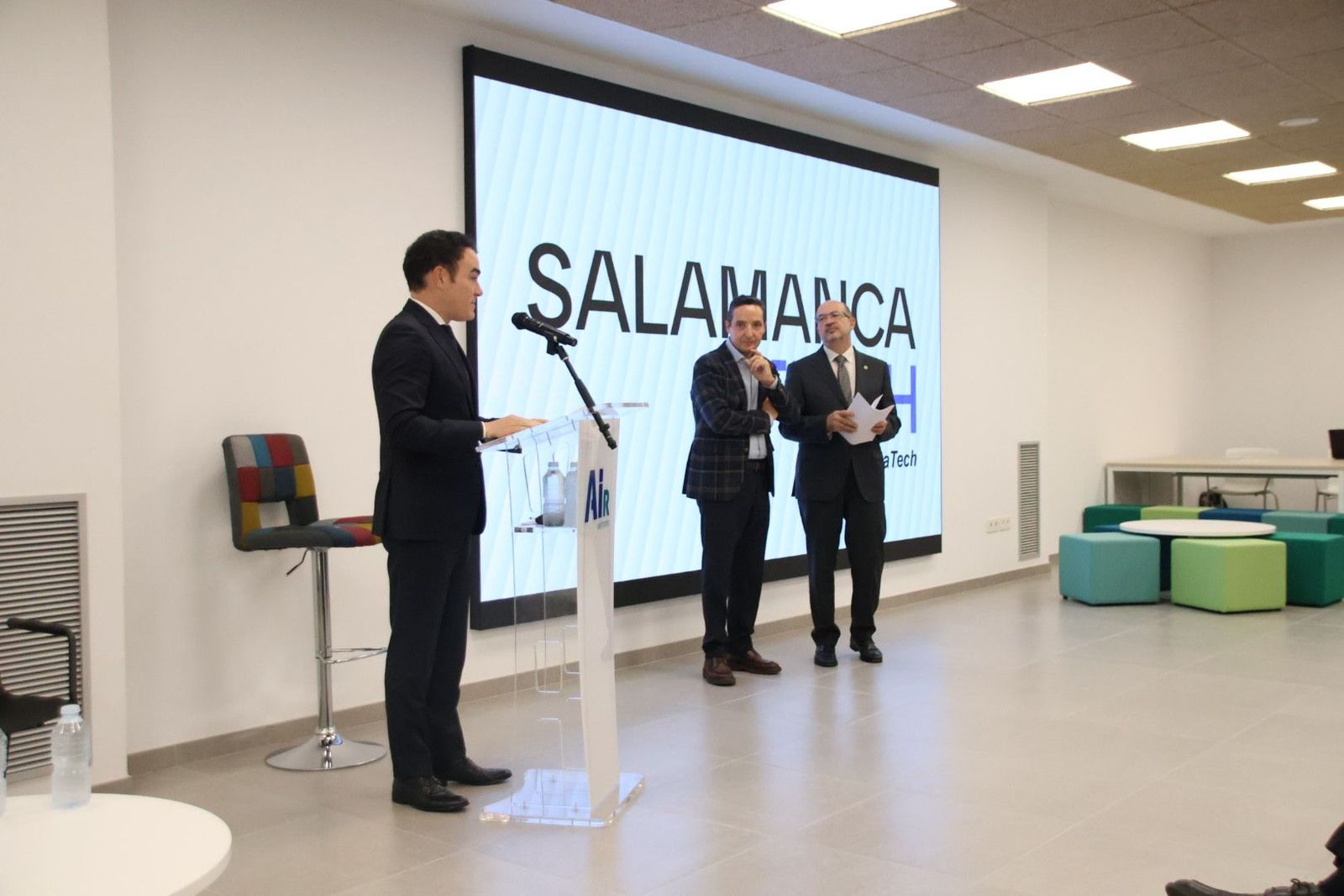 20231027091601-img-5405