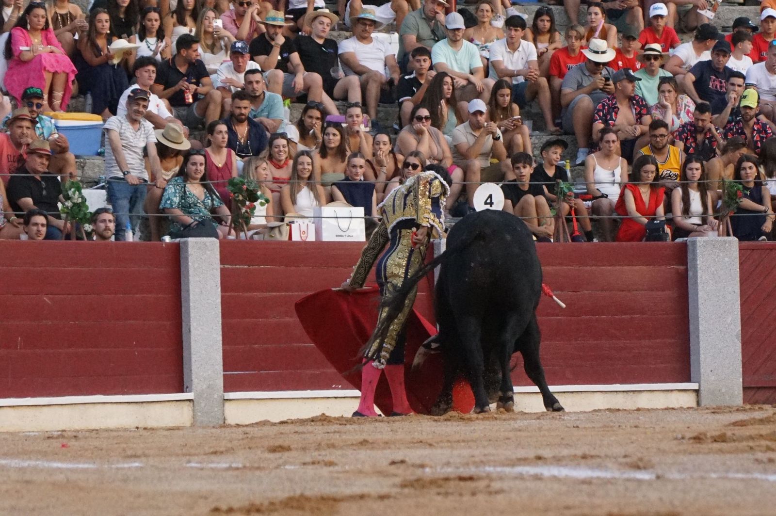 En imágenes la despedida de los ruedos de El Capea en Guijuelo