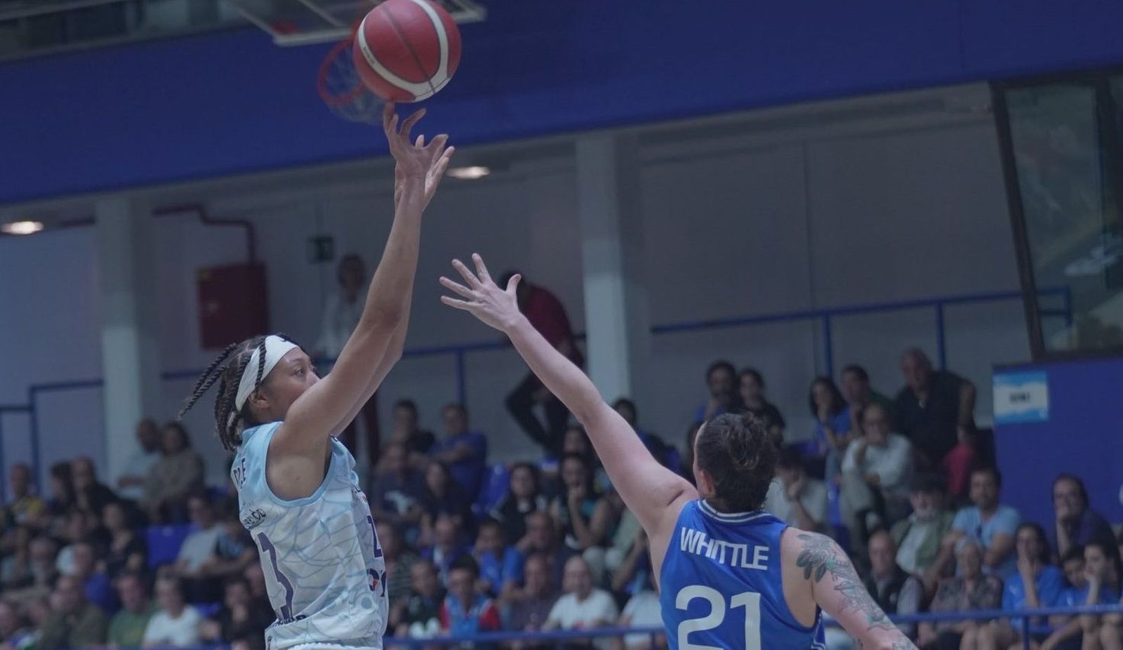 Prince lanza ante Whittle | FOTO CB AVENIDA