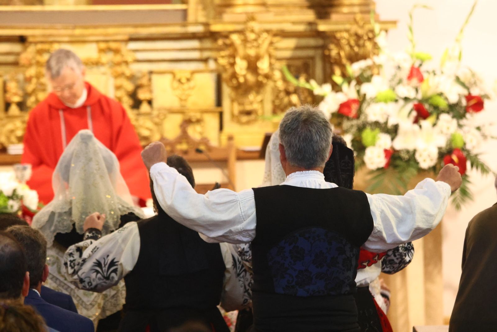 Santa Misa y Procesión en honor a San marcos en Doñinos
