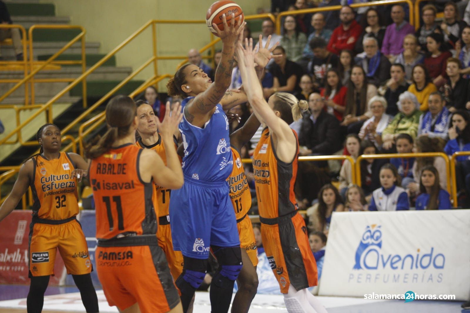 Avenida   Valencia Basket semifinal (2)