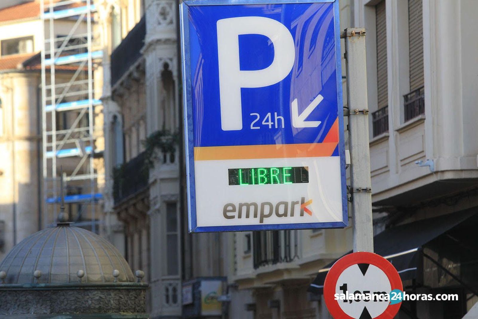 Aparcamiento parking   copia