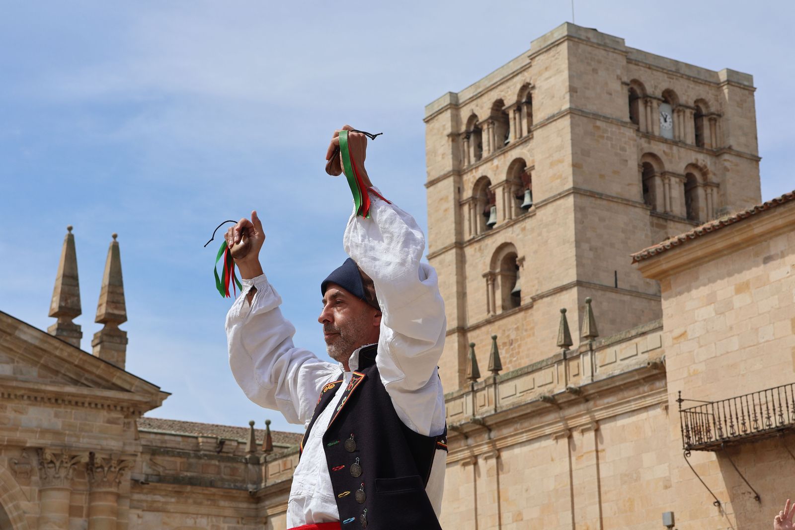 el-bolero-de-algodre-en-la-plaza-de-la-catedral-36