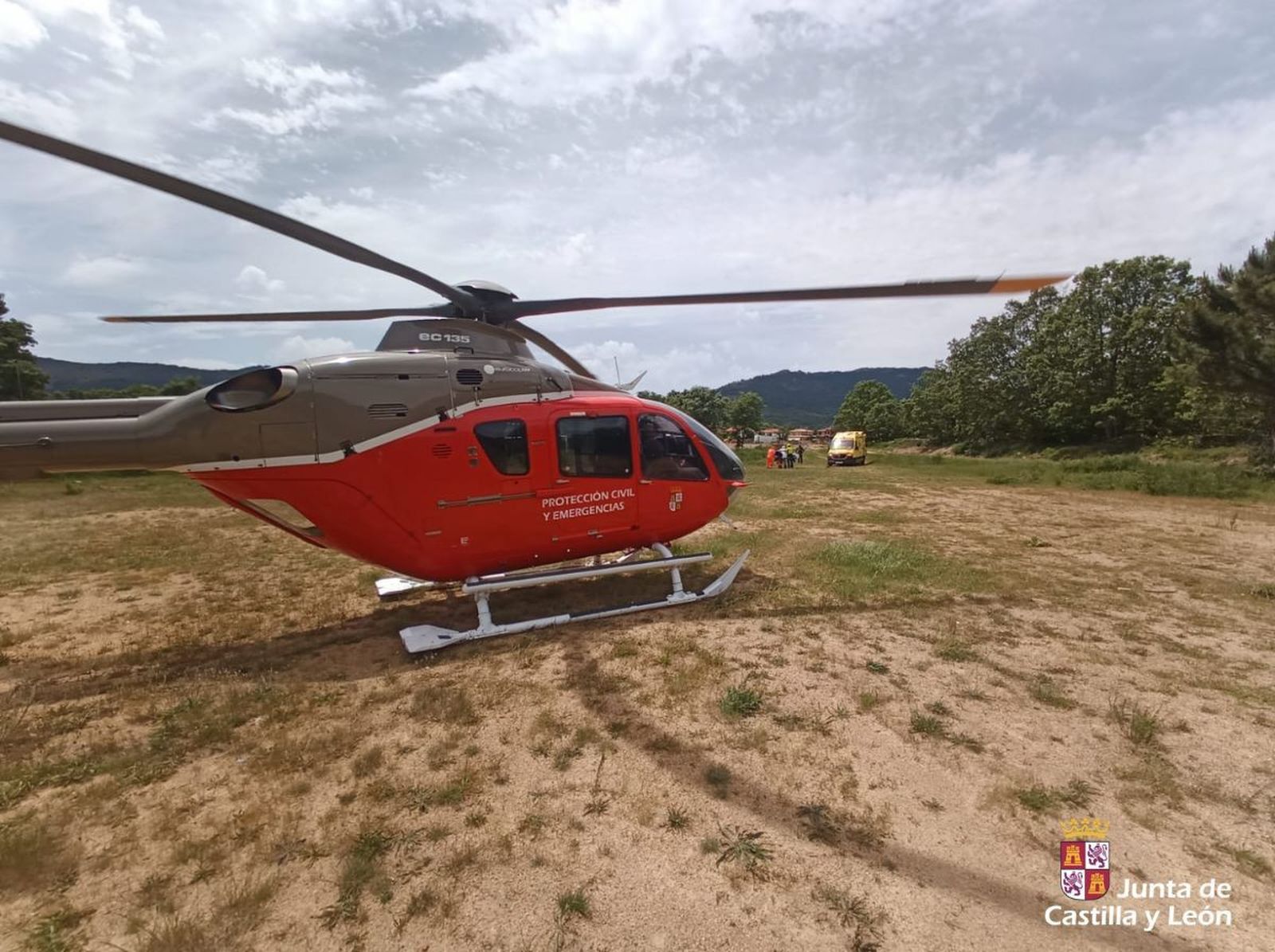 Rescate mujer Alberca