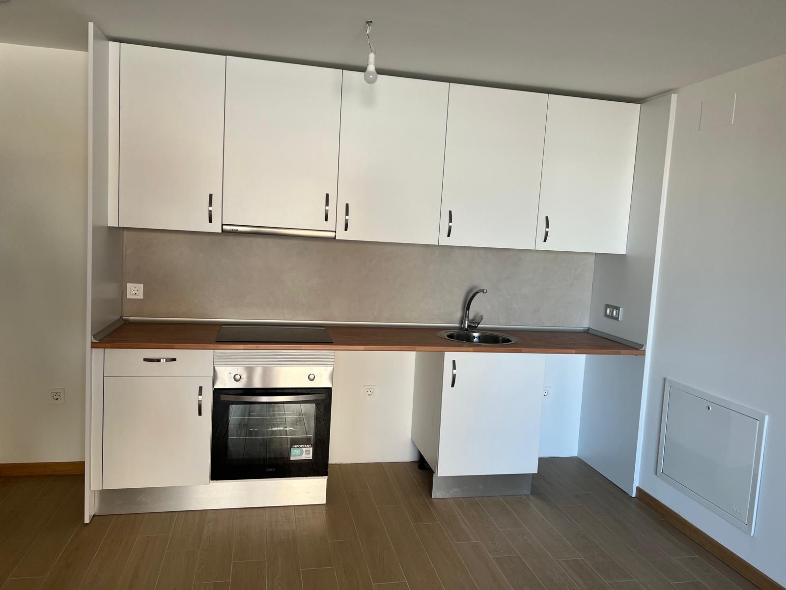 viviendas-de-alquiler-protegido-en-el-barrio-de-capuchinos-16