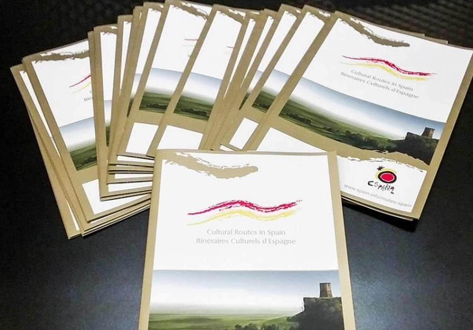 Castilla y León promueve una intensa agenda de comercialización del destino turístico en Francia