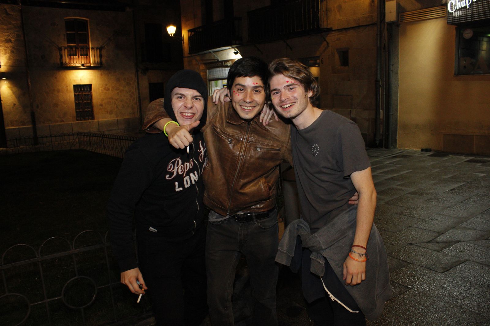 salamanca-de-noche-jueves-3-de-marzo-de-2022-0119