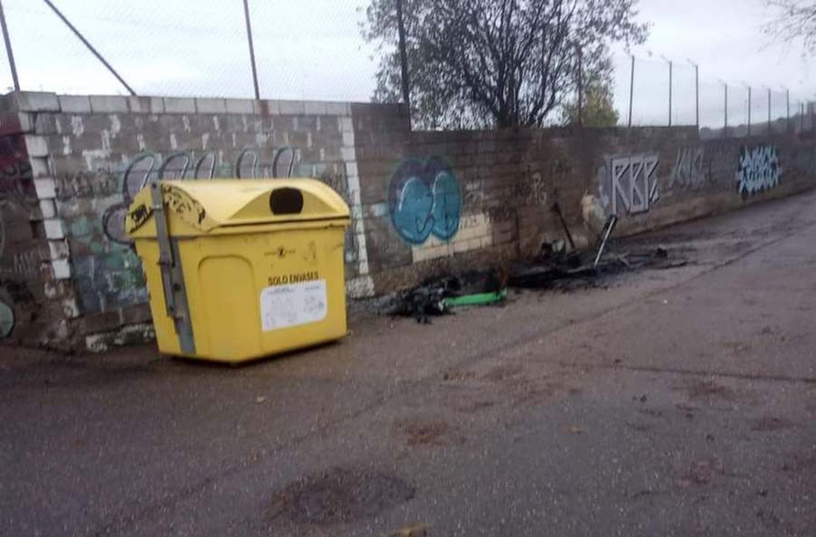 Contenedores calle Castro