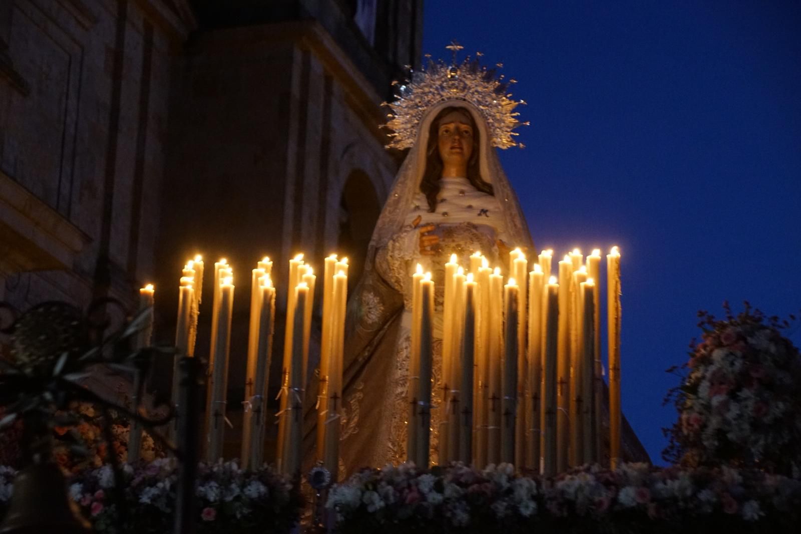 María Nuestra Madre y el Cristo del Amor y de la Paz en la procesión de la Semana Santa 2026 en Salamanca