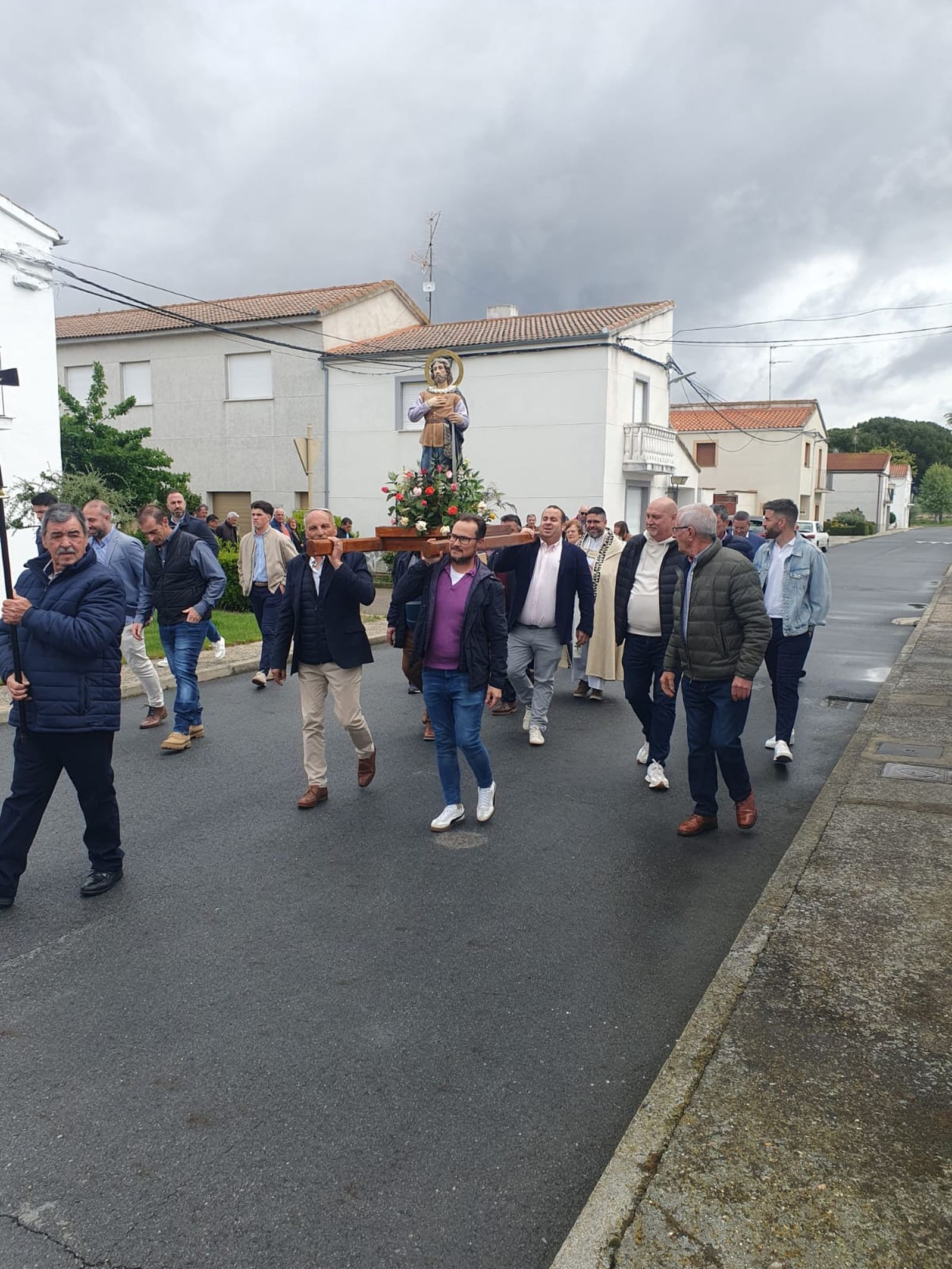 whatsapp-image-2025-05-15-at-13-11-14-4