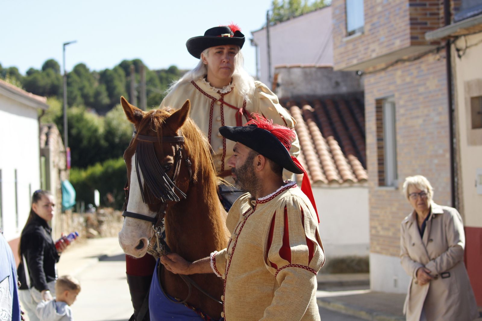 Aldeatejada vuelve a disfrutar de su mercado medieval por las Vísperas Nupciales