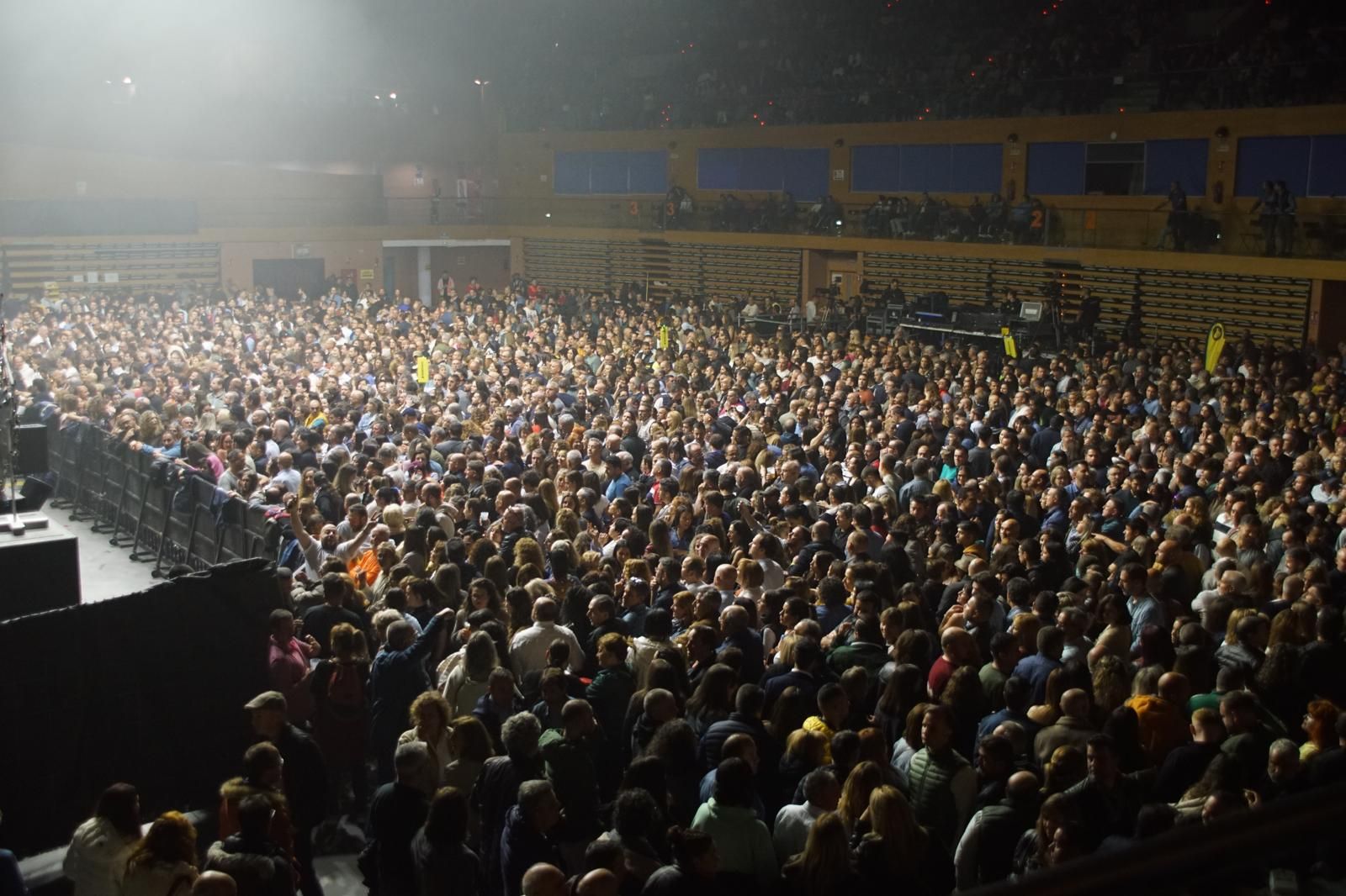 concierto-de-manolo-garcia-en-el-multiusos-sanchez-paraiso-fotos-juanes-6