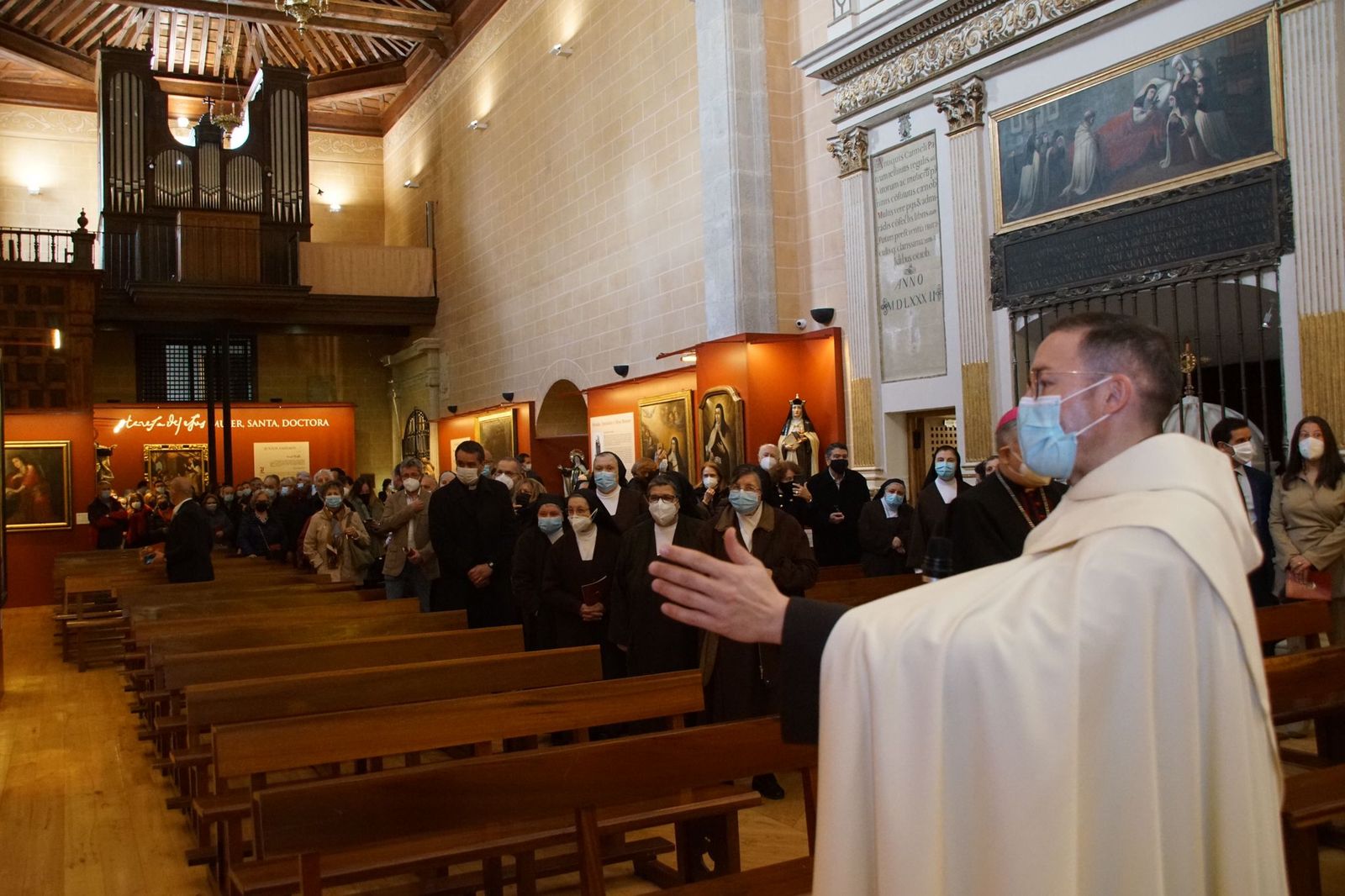 inauguracion-exposicion-santa-teresa-alba-de-tormes-15