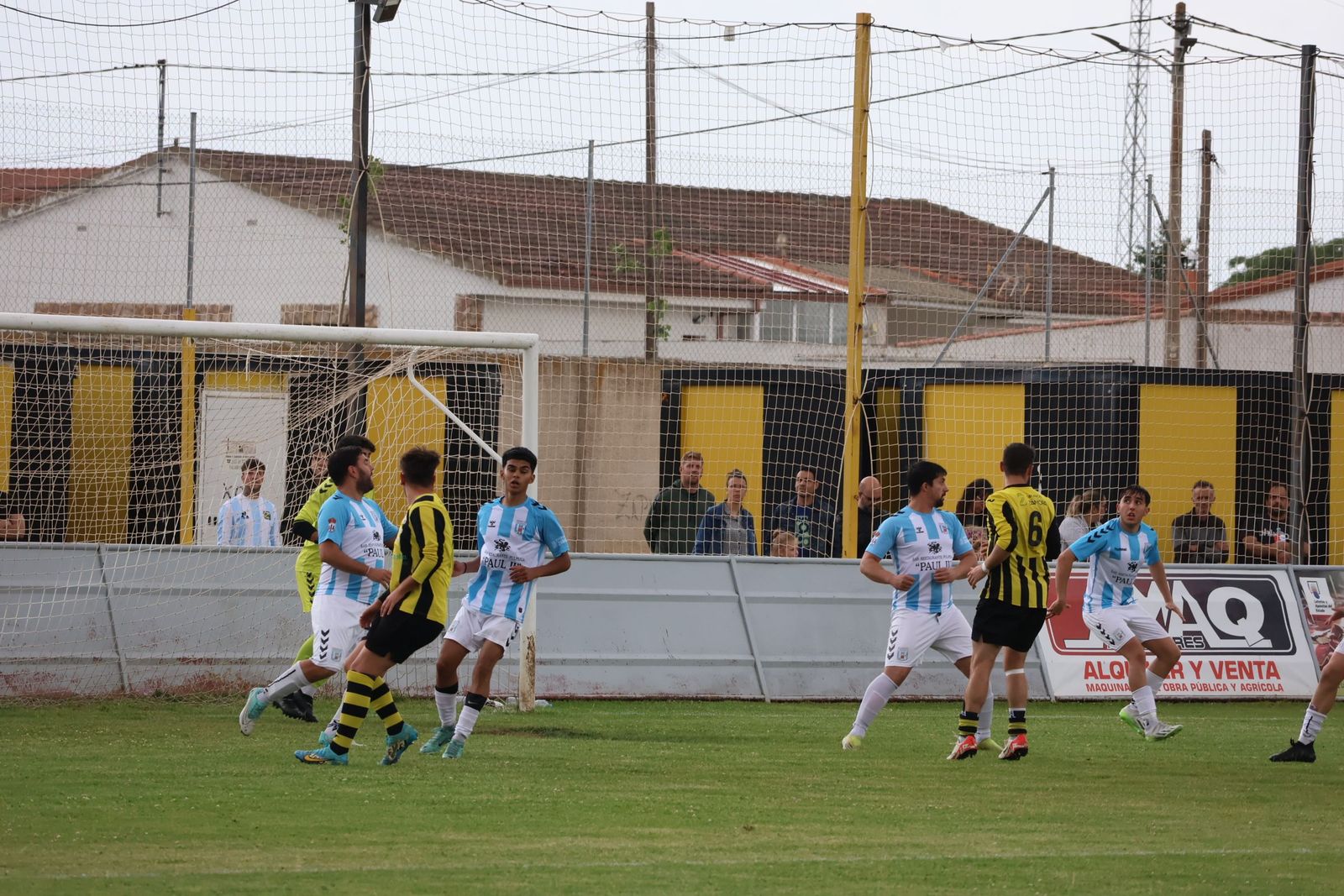 moraleja-cf-asciende-a-regional-de-aficionados-36