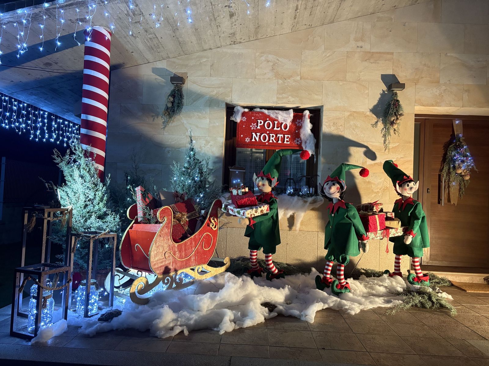 C.G.B. - Decoración en una vivienda de Lumbrales (1).jpeg