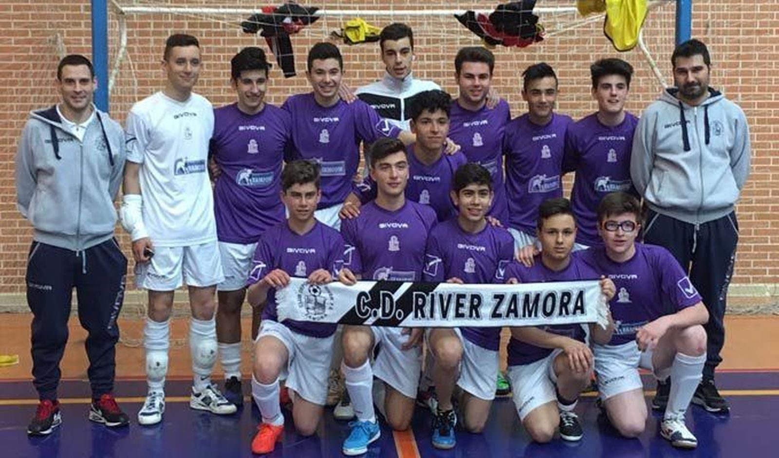 Dos pódiums regionales y un título de liga en una temporada ilusionante para el River Zamora