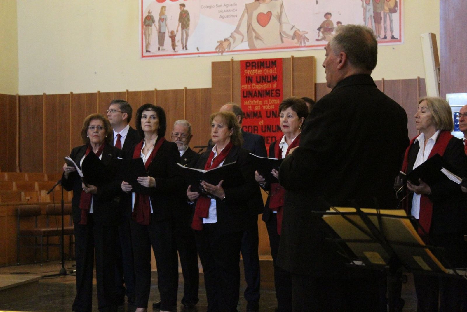 Los conductores salmantinos son bendecidos por San Cristóbal un año más. Fotos Carlos H.G