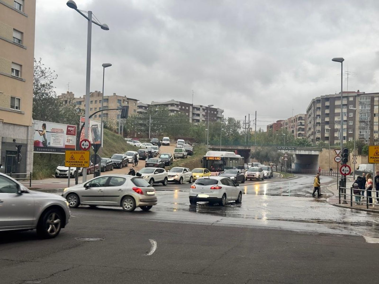 81849d9c-f864-4c9d-9beb-7bd33c4d0c02