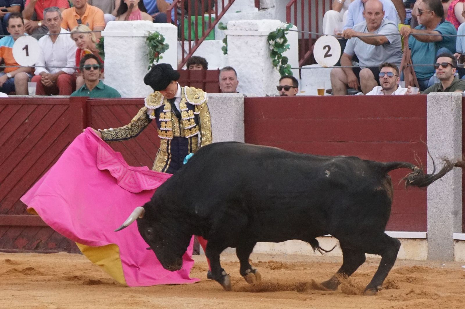 En imágenes la despedida de los ruedos de El Capea en Guijuelo