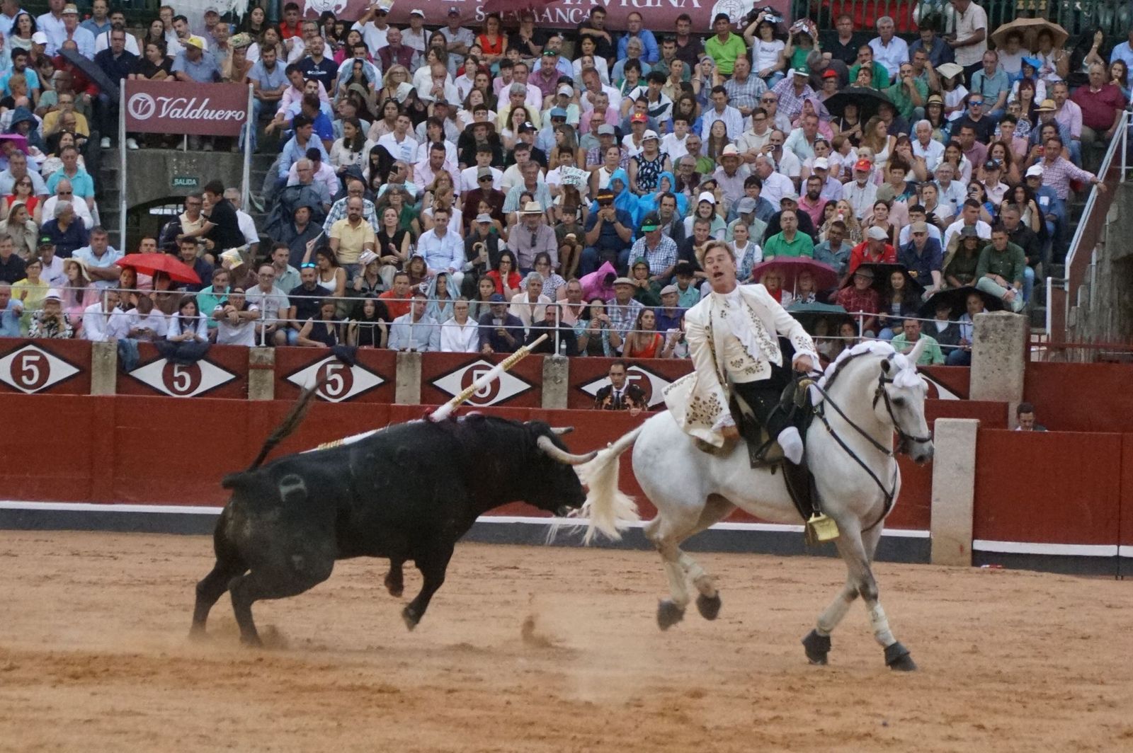 Exhibición de rejoneo en La Glorieta a cargo de Diego Ventura, Rui Fernandes y Sergio Galán