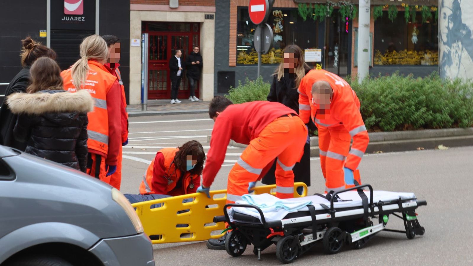 Un motorista herido en la rotonda de la UDS