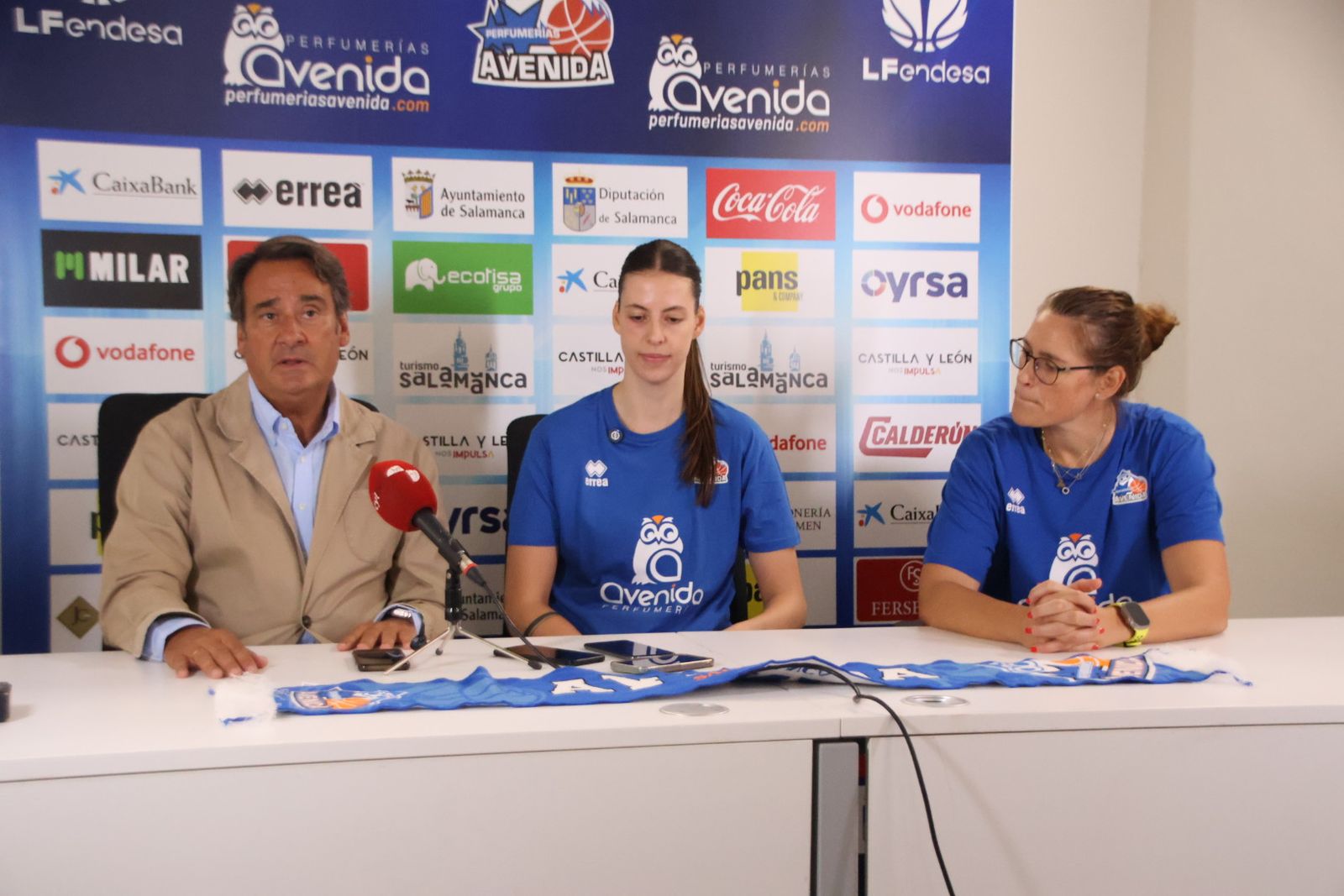 Presentación de Natalie Stoupalova