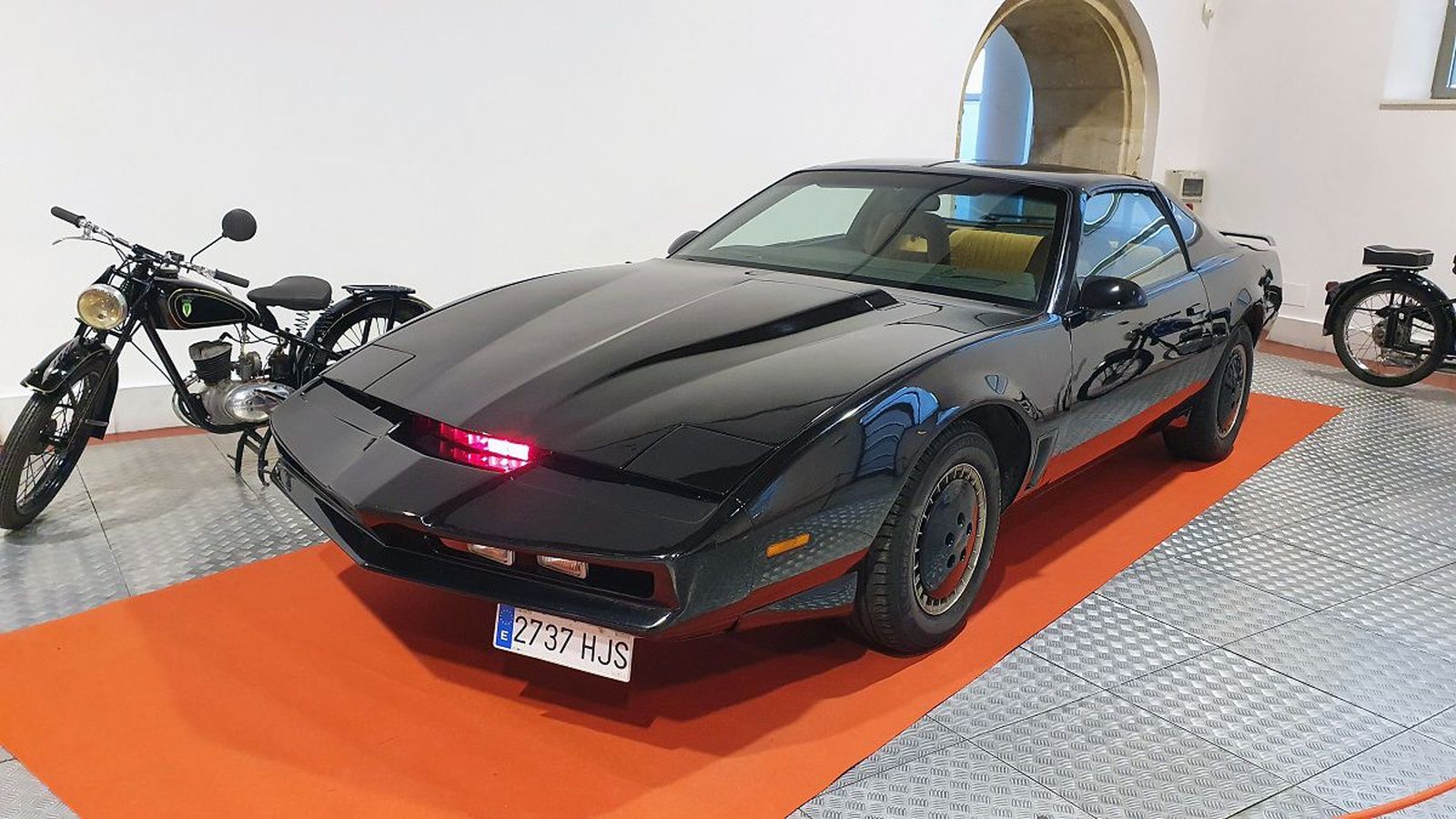 La réplica de KITT estuvo expuesta en Navidad el Museo de Historia de la Automoción