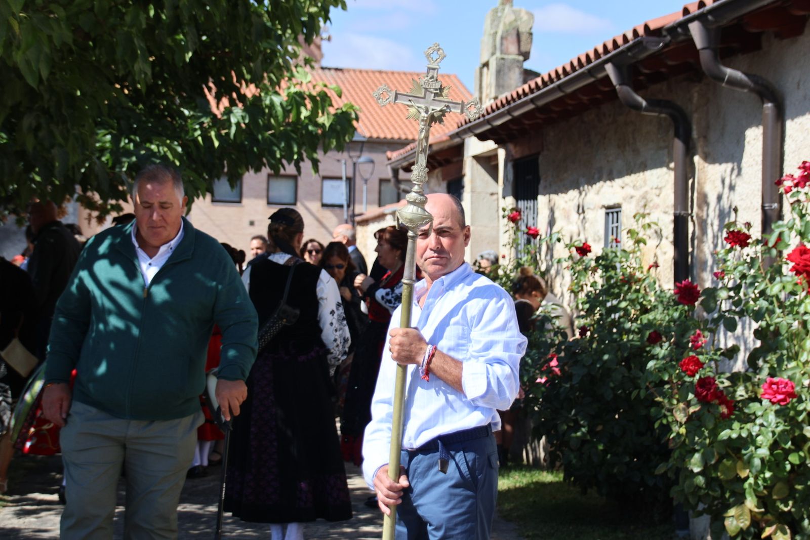 Misa en honor a San Miguel y bailes charros
