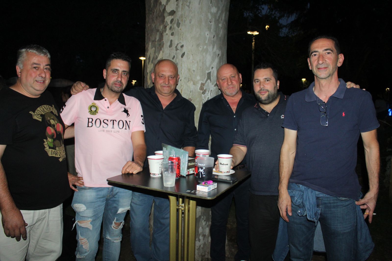 La Feria de Día se llena en la tarde-noche de este viernes, punto de partida del fin de semana