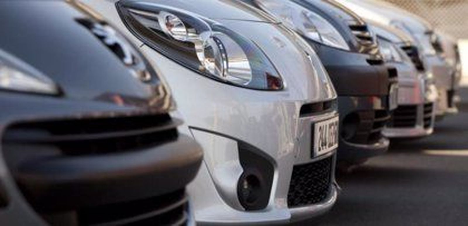 Matrículas de coches. Foto EP
