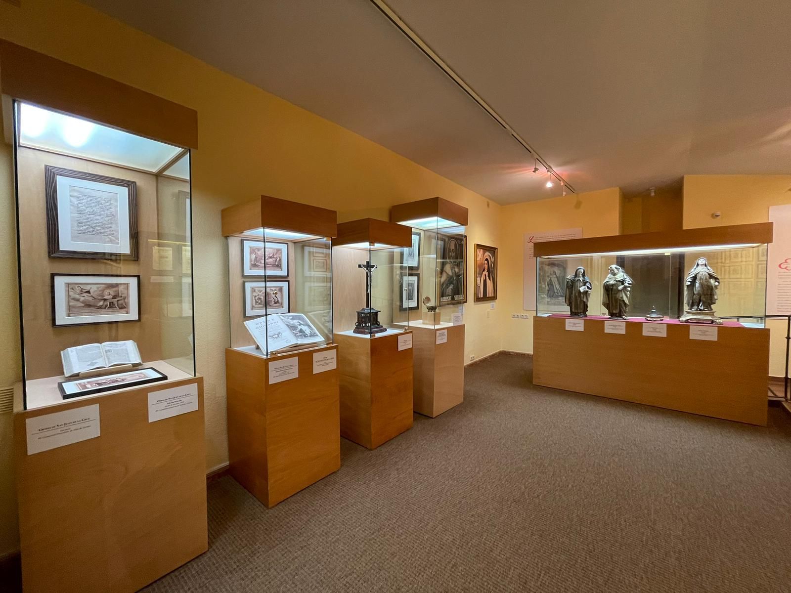 exposicion-artis-momentun-el-arte-en-tiempo-de-santa-teresa-en-el-convento-de-san-juan-alba-de-tormes-39