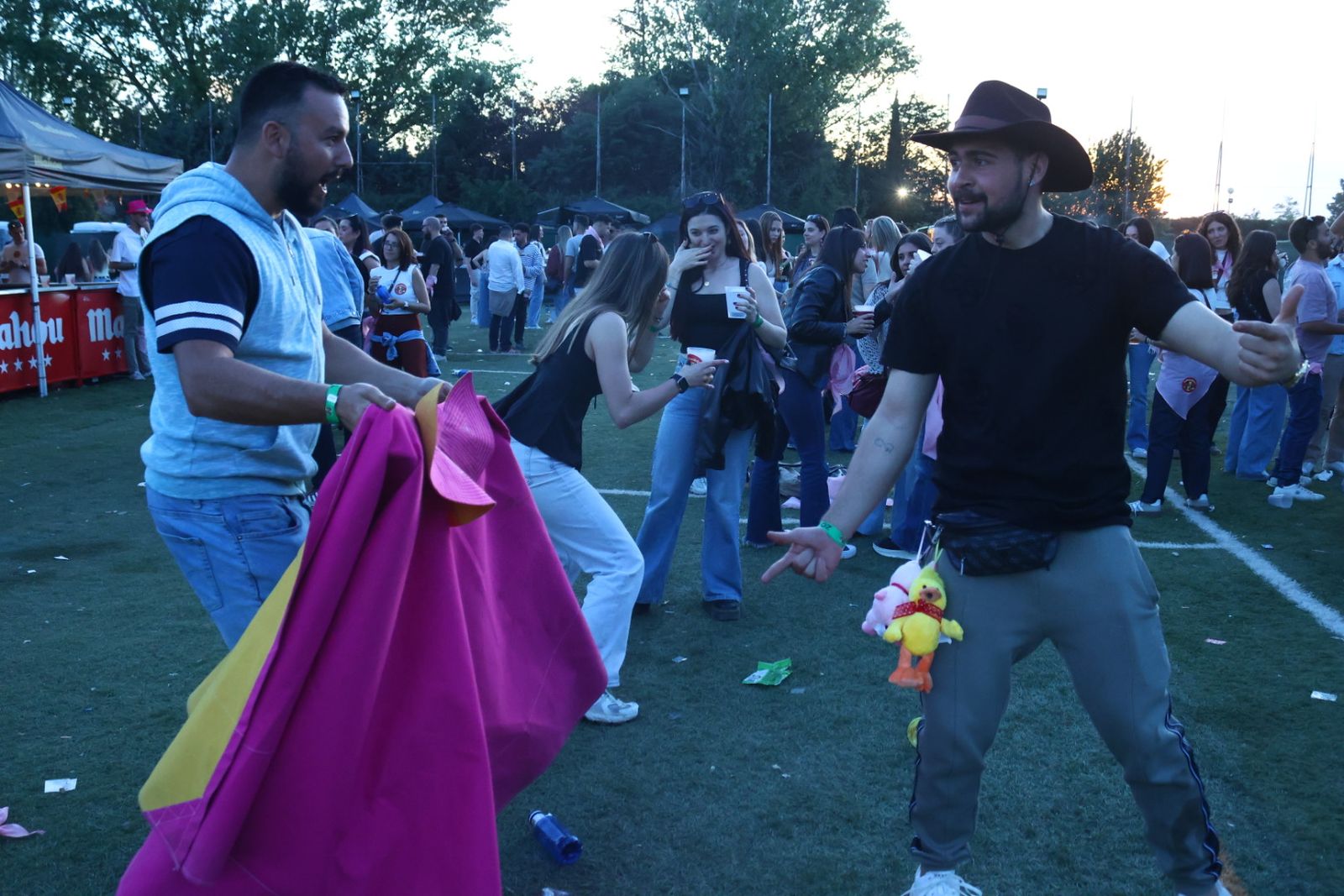 Salamanca de noche, sábado 18 de abril