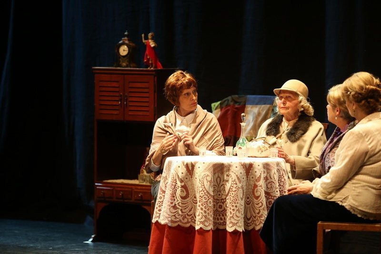 En Verso representa la obra de teatro ‘Sublime decisión’